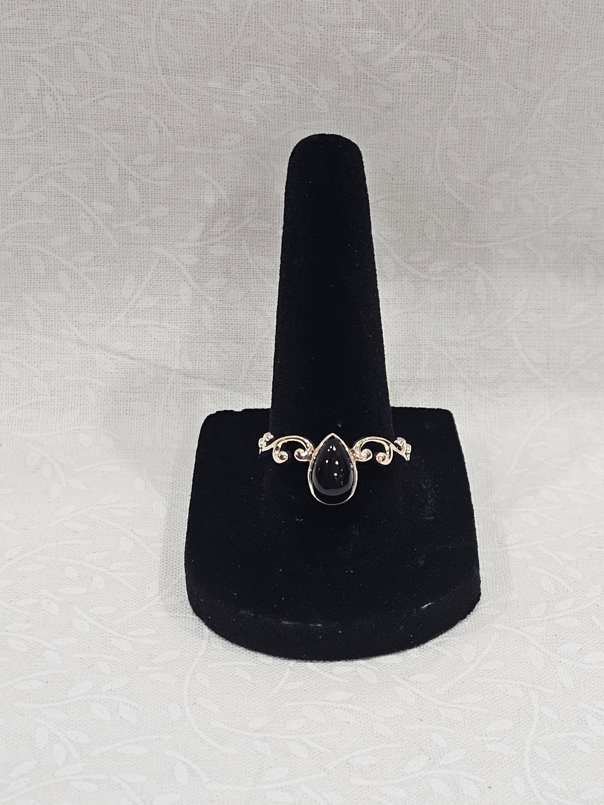 Sterling Silver Black Onyx Gemstone Ring - Size 9