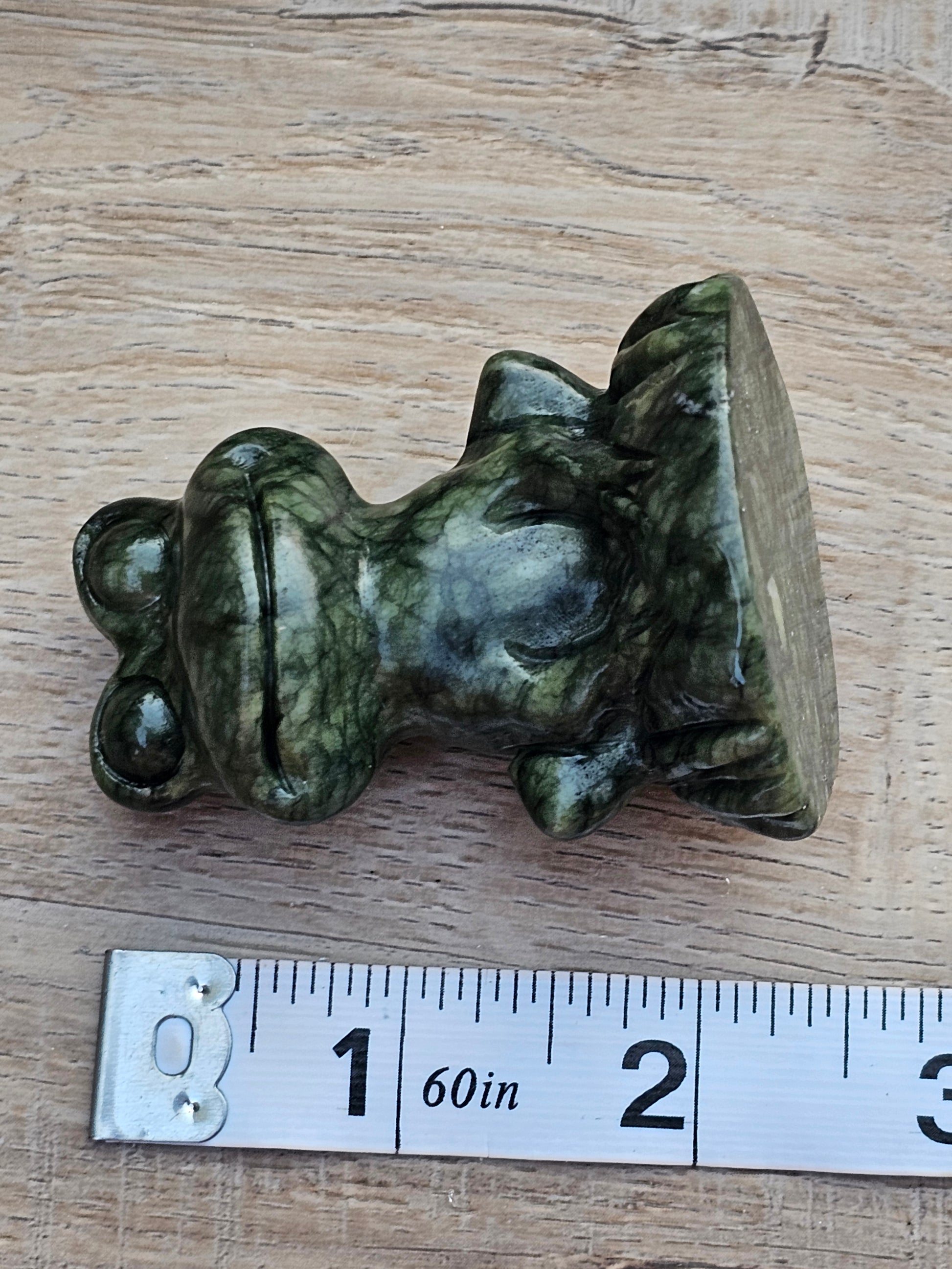 Serpentine Crystal Frog