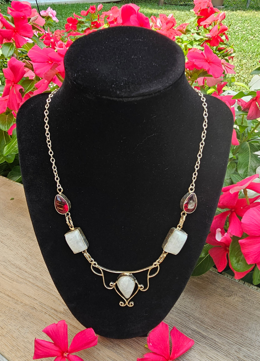 Moonstone & Garnet Gemstone N.K. Silver 925 Necklace 20"
