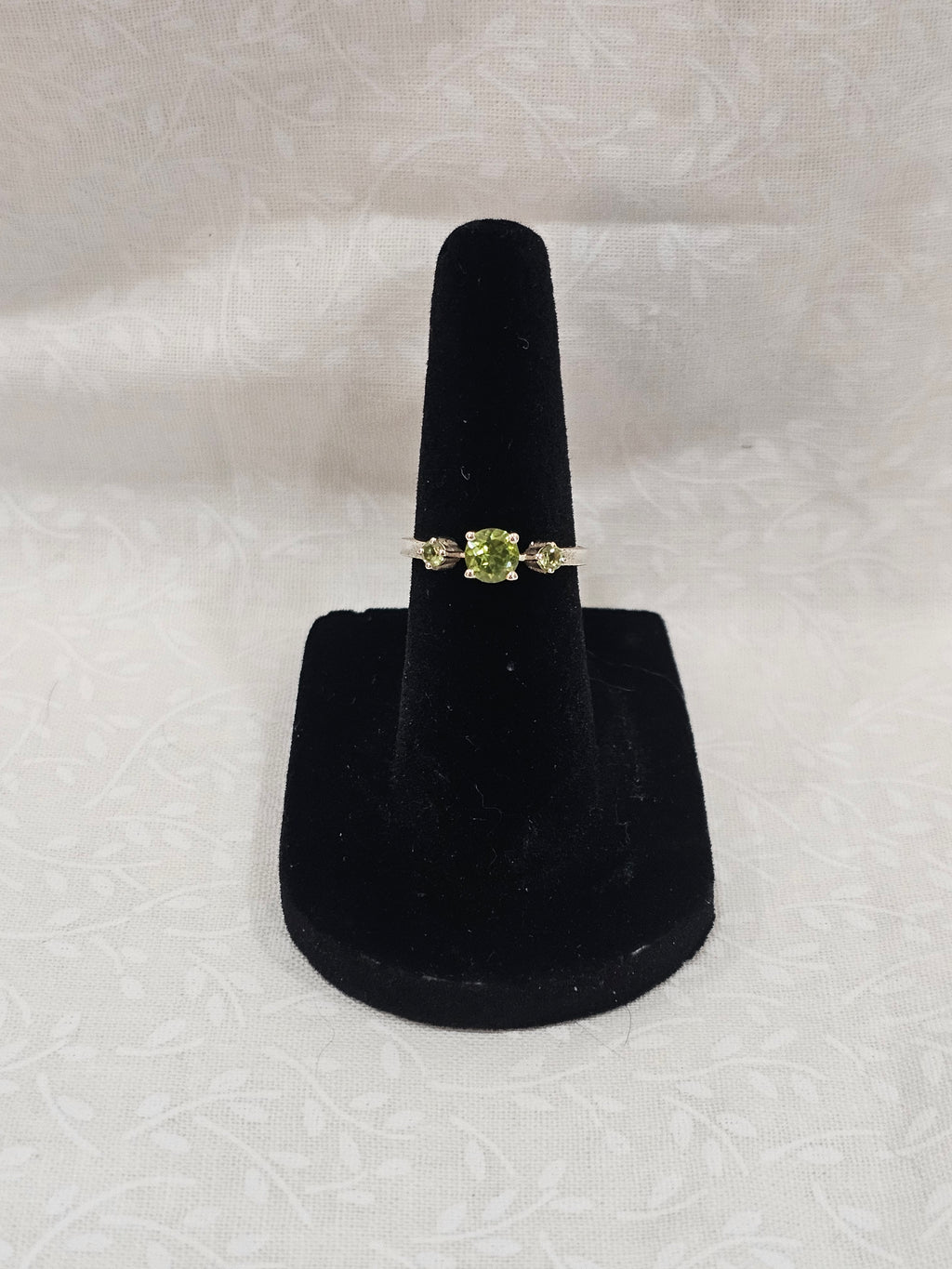 Sterling Silver Peridot Gemstone Ring Open Back - Size 5