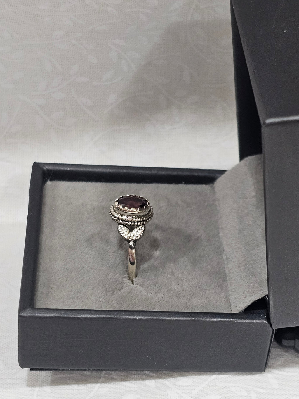 Sterling Silver Garnet Gemstone Ring - Size 5