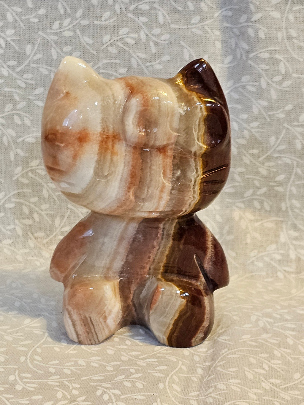 Onyx Hello Kitty Crystal Figurine - Natural Stone