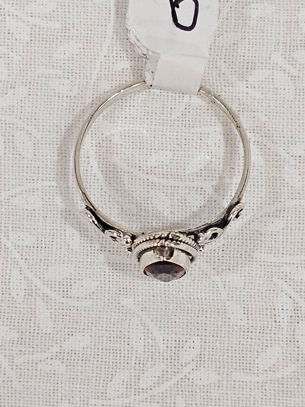 Sterling Silver Garnet Gemstone Ring - Size 9