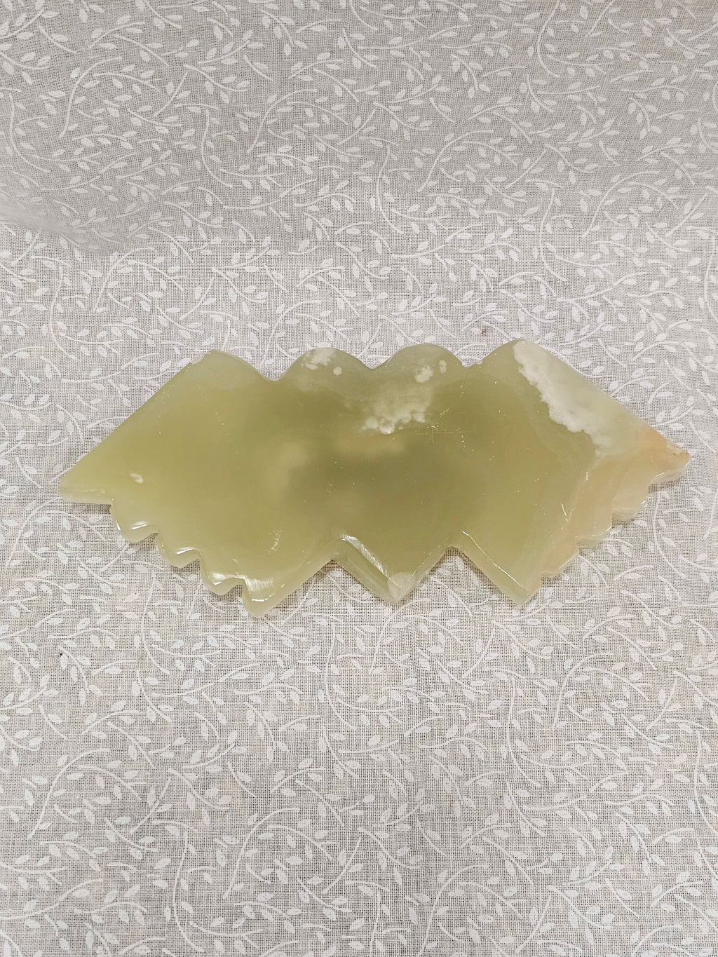 Green Onyx Crystal Heart with Angel Wings 6 Inch