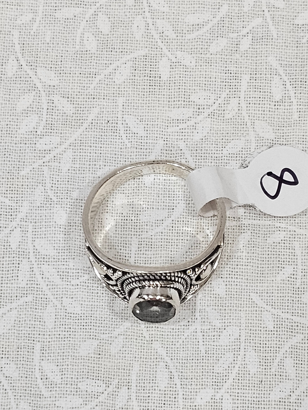 Sterling Silver Peridot Gemstone Ring - Size 8