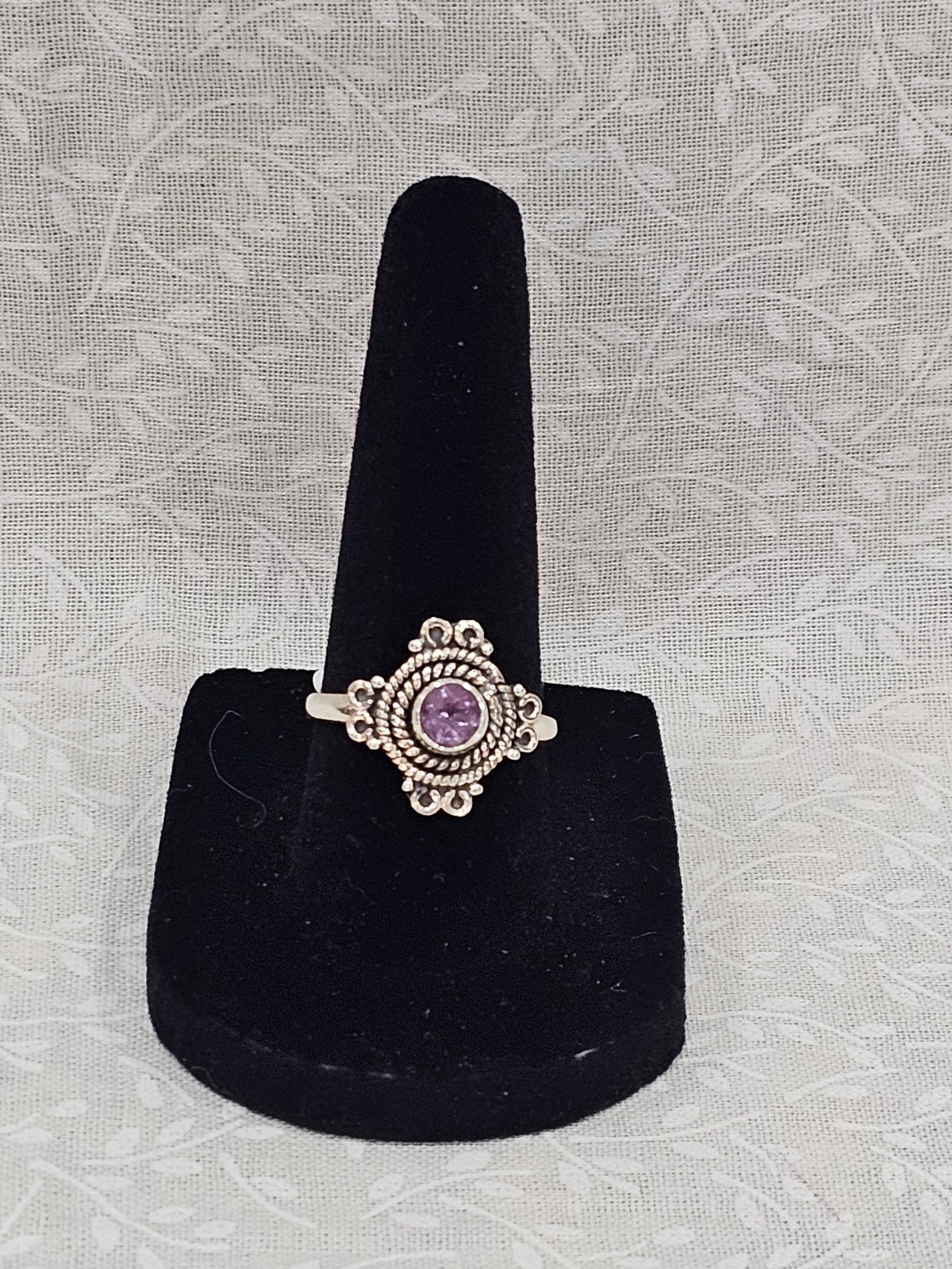 Sterling Silver Amethyst Gemstone Ring 7