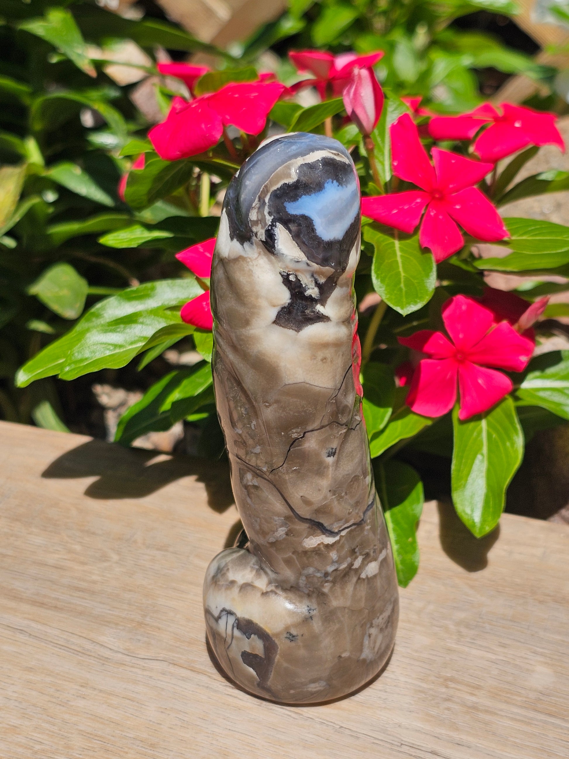 Volcano Agate Crystal Peen Ding Dong
