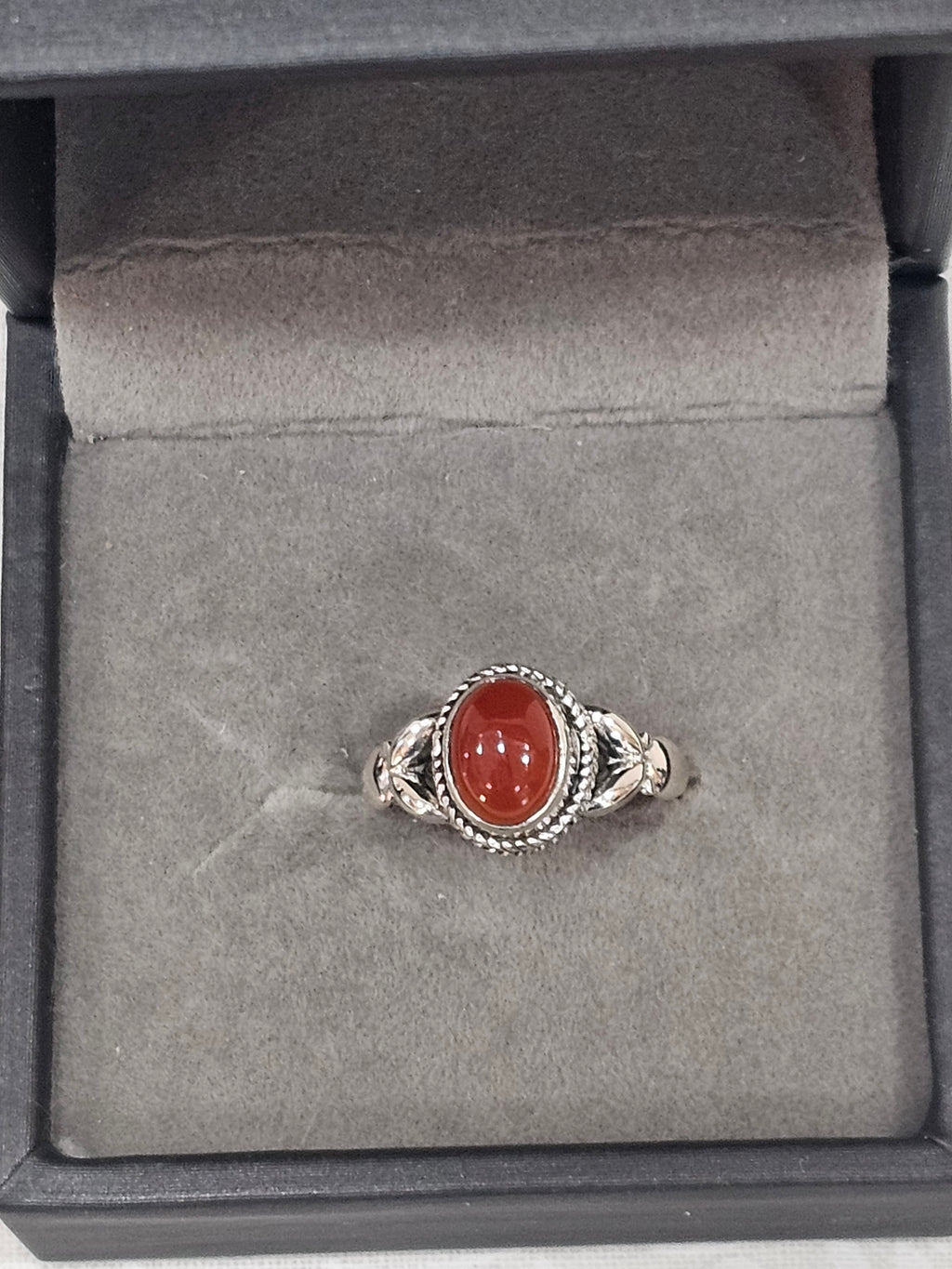 Sterling Silver Carnelian Gemstone Ring - Size 5