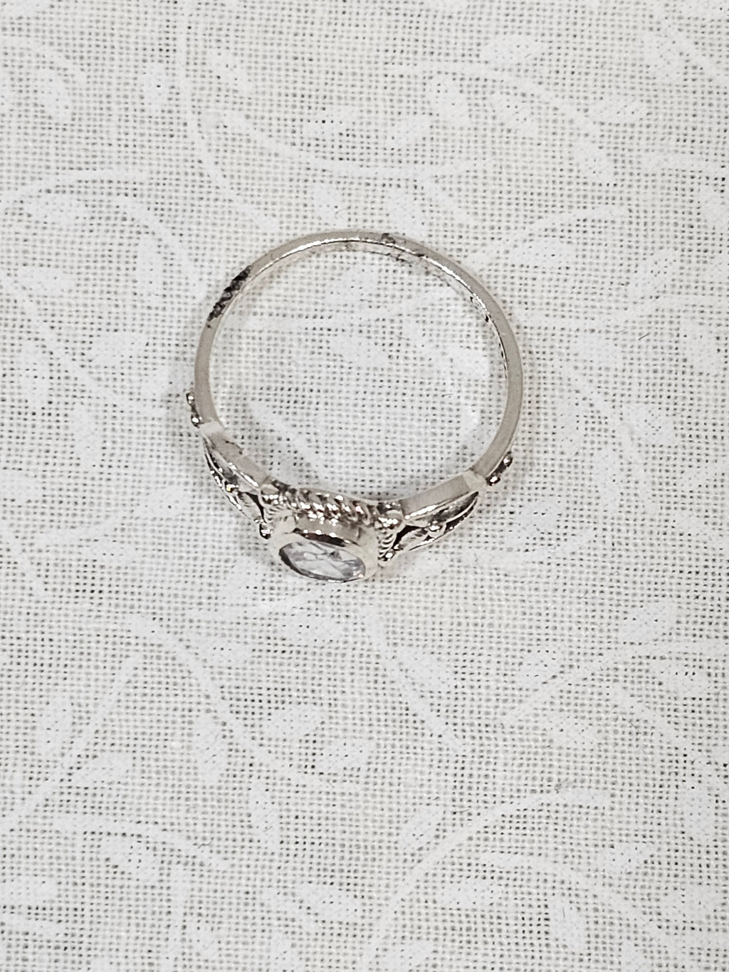 Sterling Silver Moonstone Gemstone Ring Luminous Glow - Size 7.5