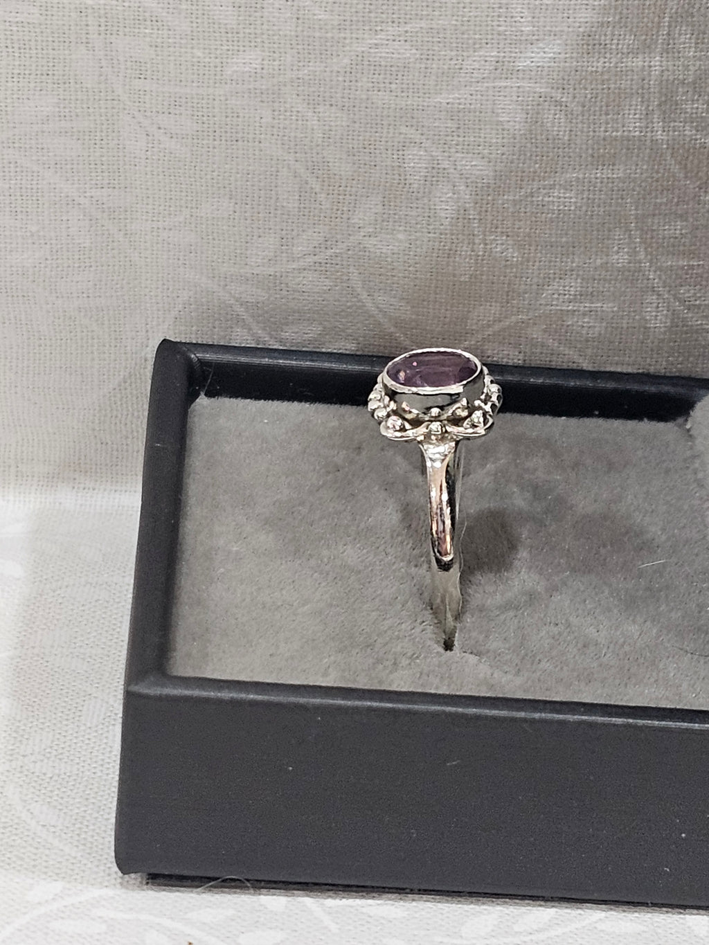 Sterling Silver Amethyst Gemstone Ring 10.5